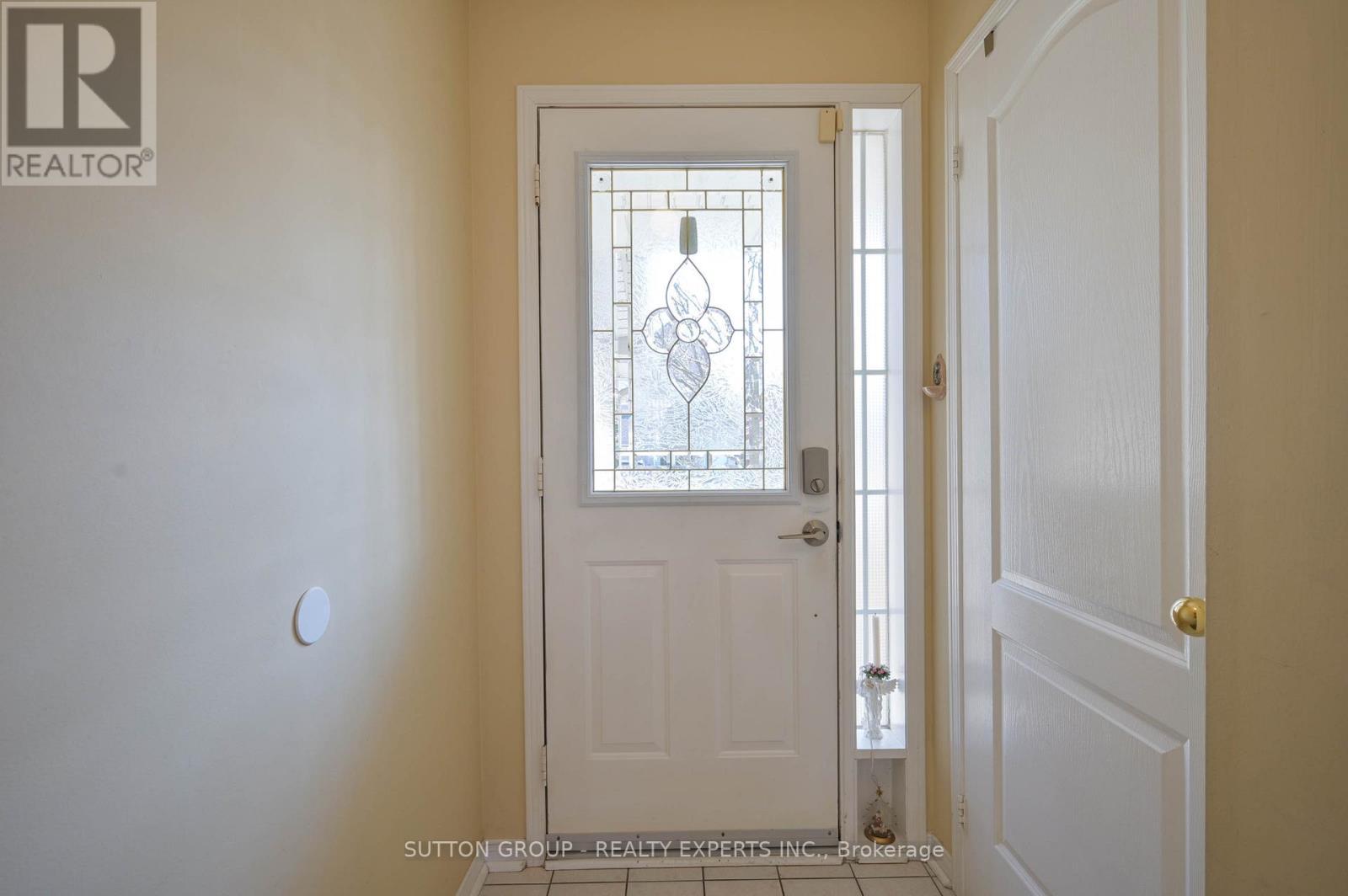3077 Caulfield Crescent, Mississauga, ON - Indoor Photo Showing Other Room