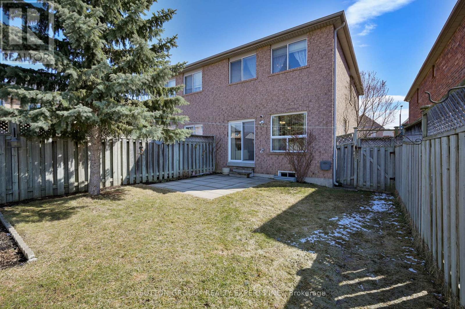 3077 Caulfield Crescent, Mississauga, ON - Outdoor
