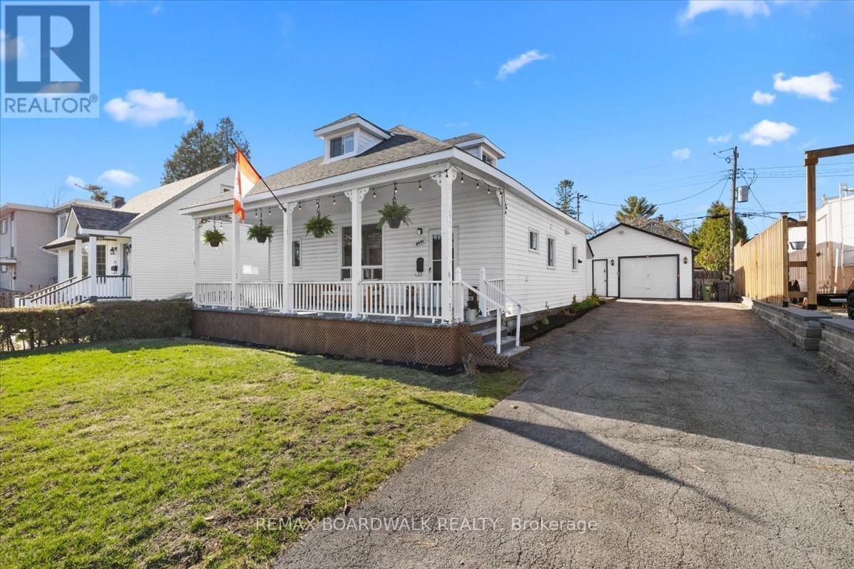 2691 Priscilla Street, Ottawa, ON - Outdoor With Deck Patio Veranda