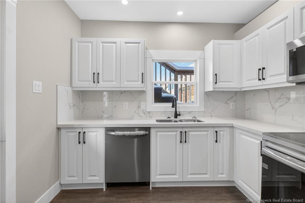 2-4-6-8 Willow St, Moncton, NB