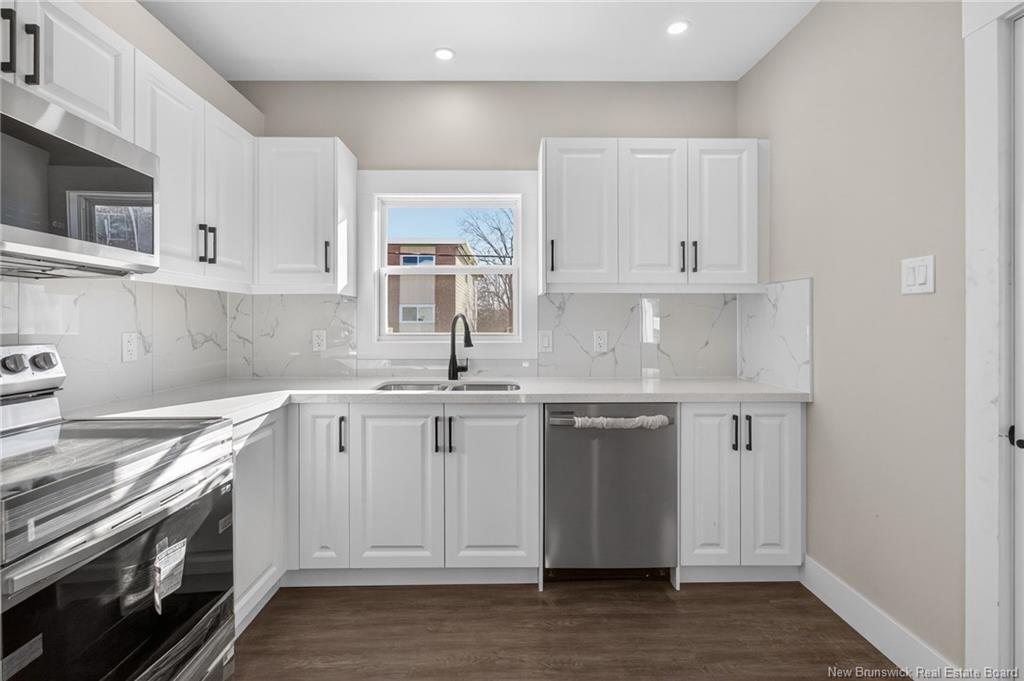 2-4-6-8 Willow St, Moncton, NB