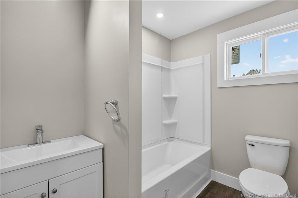 2-4-6-8 Willow St, Moncton, NB