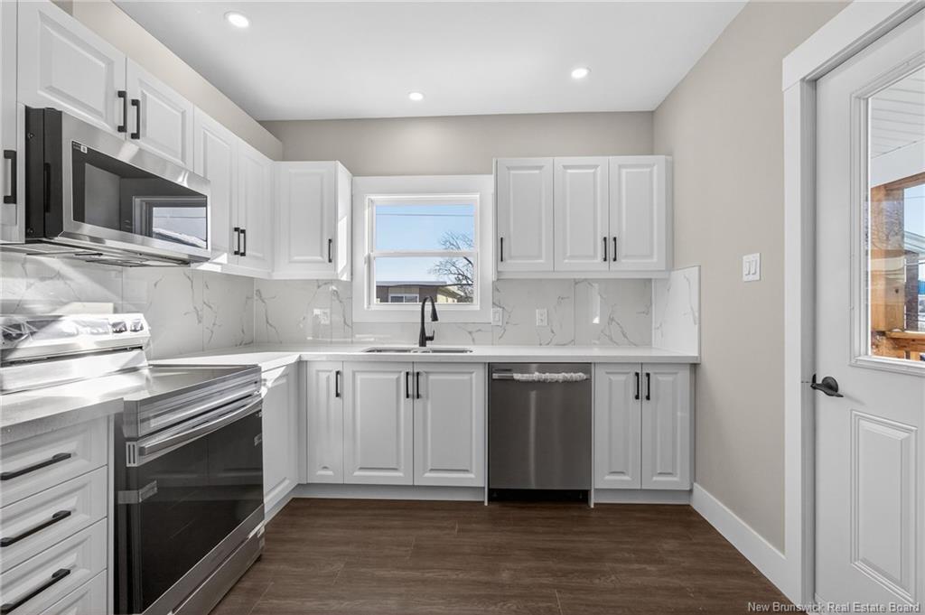 2-4-6-8 Willow St, Moncton, NB