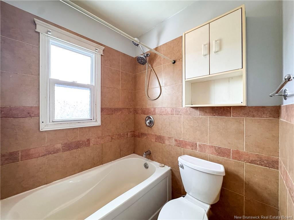 121 Salter Ave, Moncton, NB