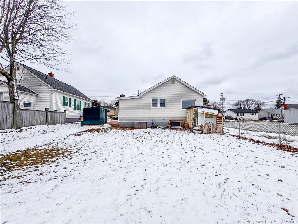 121 Salter Ave, Moncton, NB