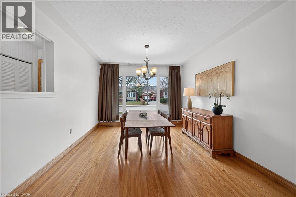 19 Burfield Avenue, Hamilton, ON - Indoor