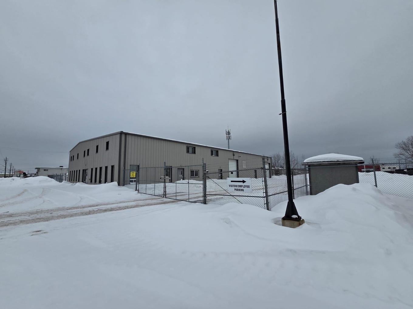 905 Commerce Street S, Thunder Bay, ON