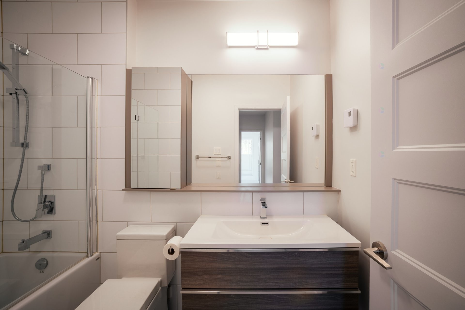 Bathroom - 106-906 Rue Notre-Dame, Repentigny (Repentigny), QC - Indoor Photo Showing Bathroom