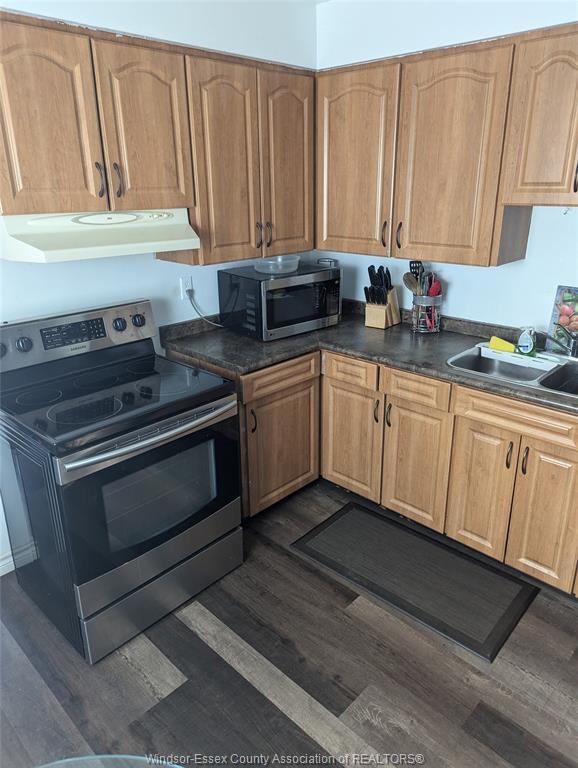 856 Pillette Road, Windsor, ON