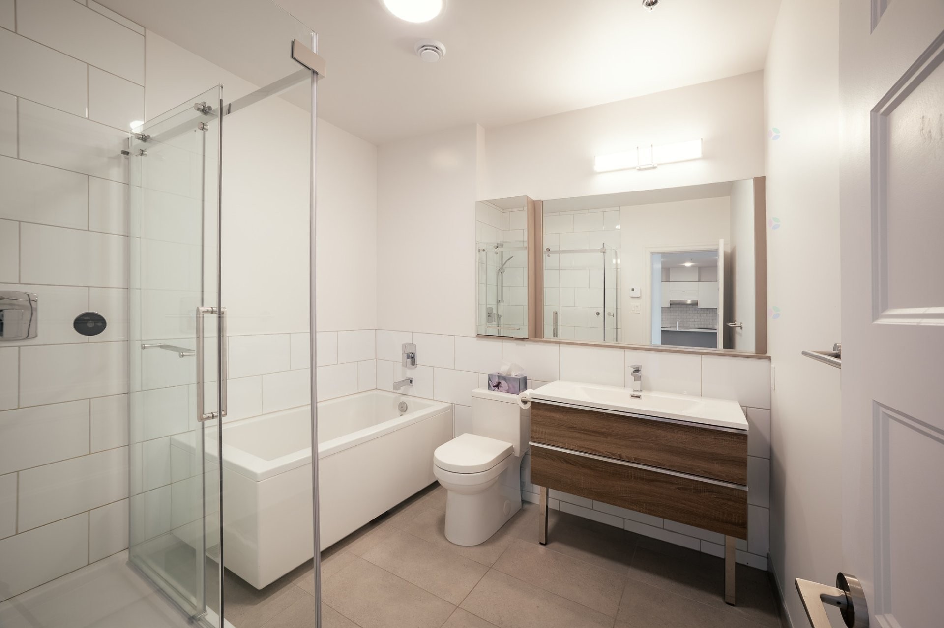 Salle de bains - 207-900 Rue Notre-Dame, Repentigny (Repentigny), QC - Indoor Photo Showing Bathroom