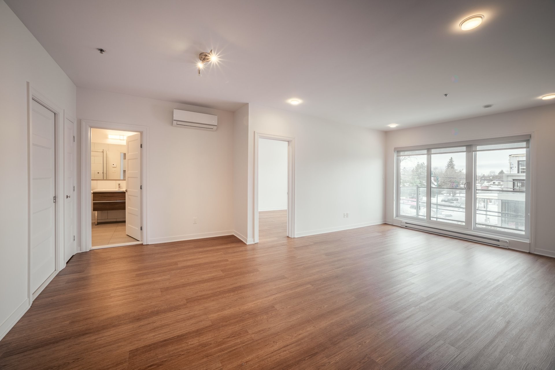 Salle à manger - 207-900 Rue Notre-Dame, Repentigny (Repentigny), QC - Indoor Photo Showing Other Room