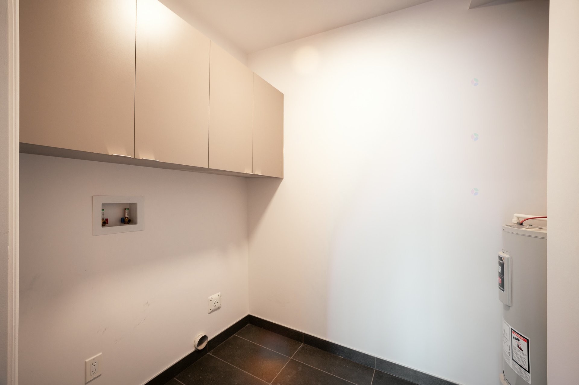 Salle de lavage - 207-900 Rue Notre-Dame, Repentigny (Repentigny), QC - Indoor Photo Showing Other Room