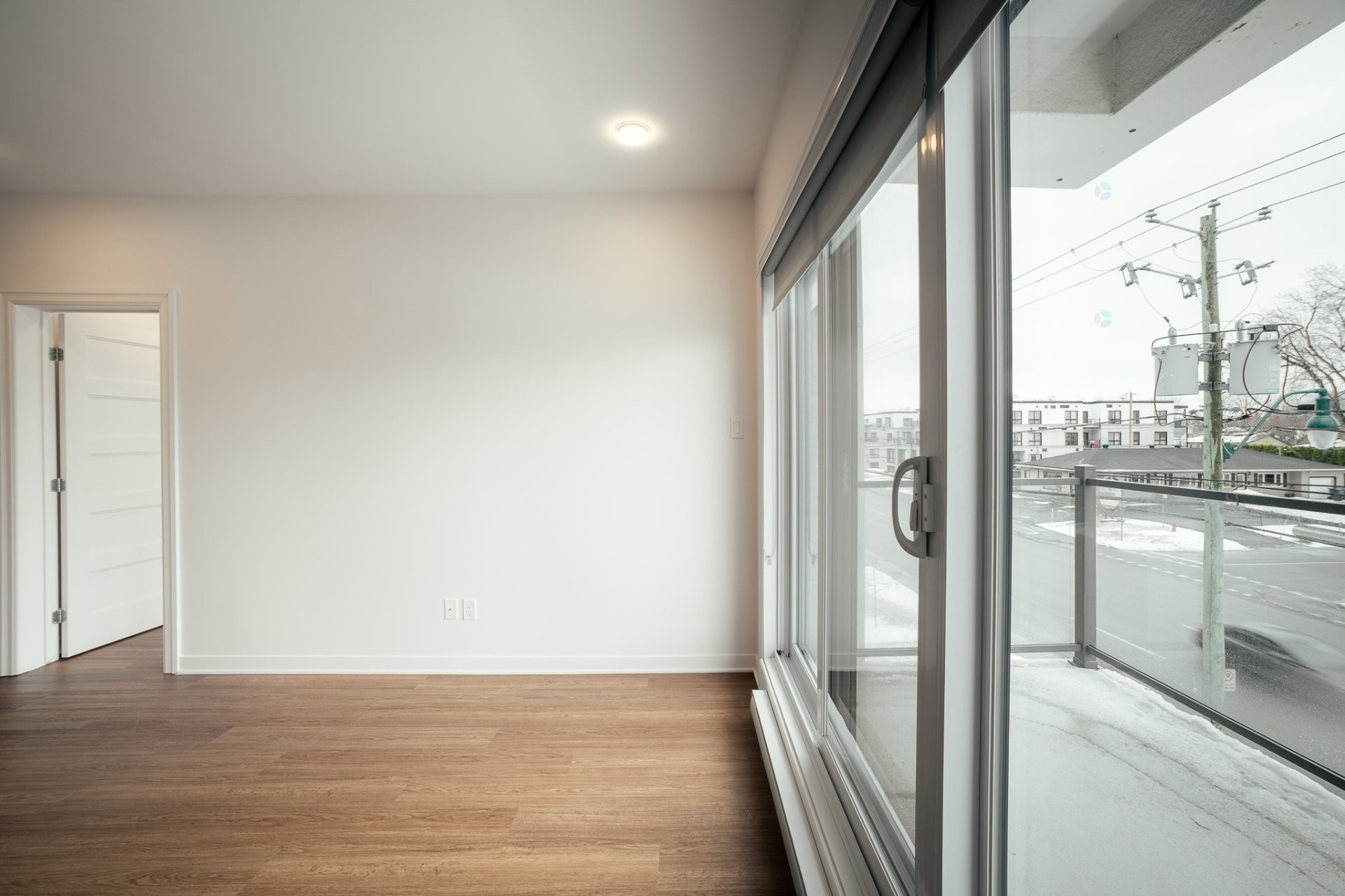 Salon - 207-900 Rue Notre-Dame, Repentigny (Repentigny), QC - Indoor Photo Showing Other Room