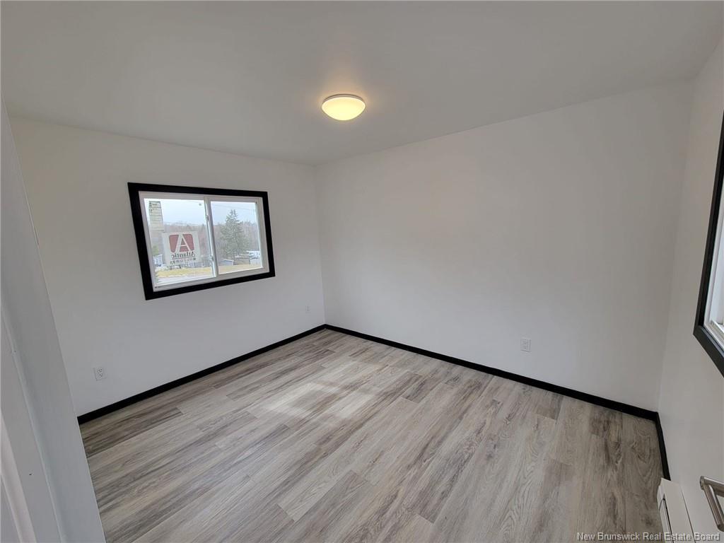 7 Third St, Hampton, NB