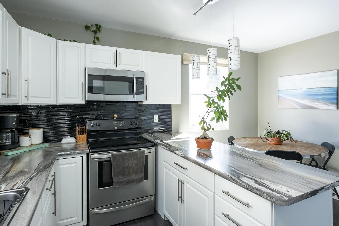 2146 Begin Street E, Thunder Bay, ON