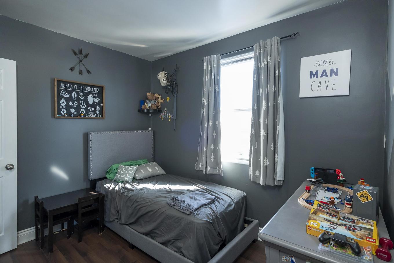 2146 Begin Street E, Thunder Bay, ON