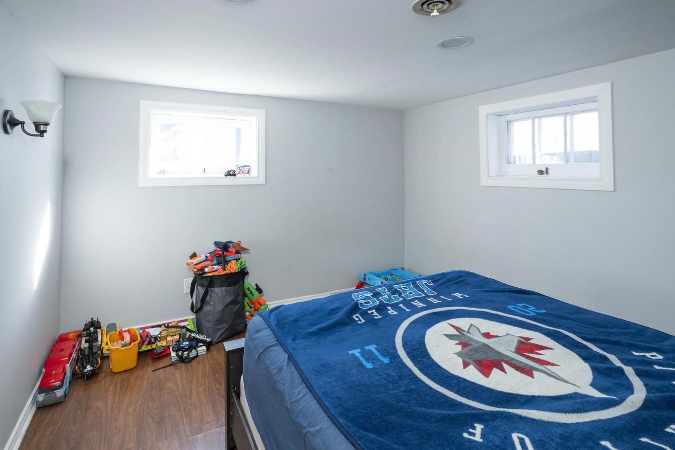 2146 Begin Street E, Thunder Bay, ON