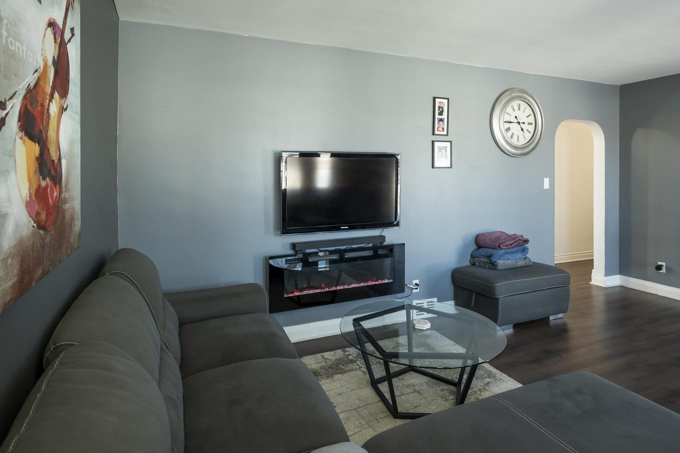 2146 Begin Street E, Thunder Bay, ON