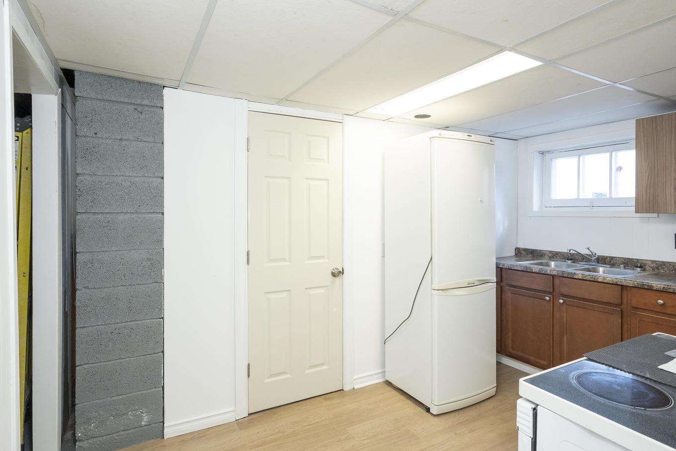 2146 Begin Street E, Thunder Bay, ON