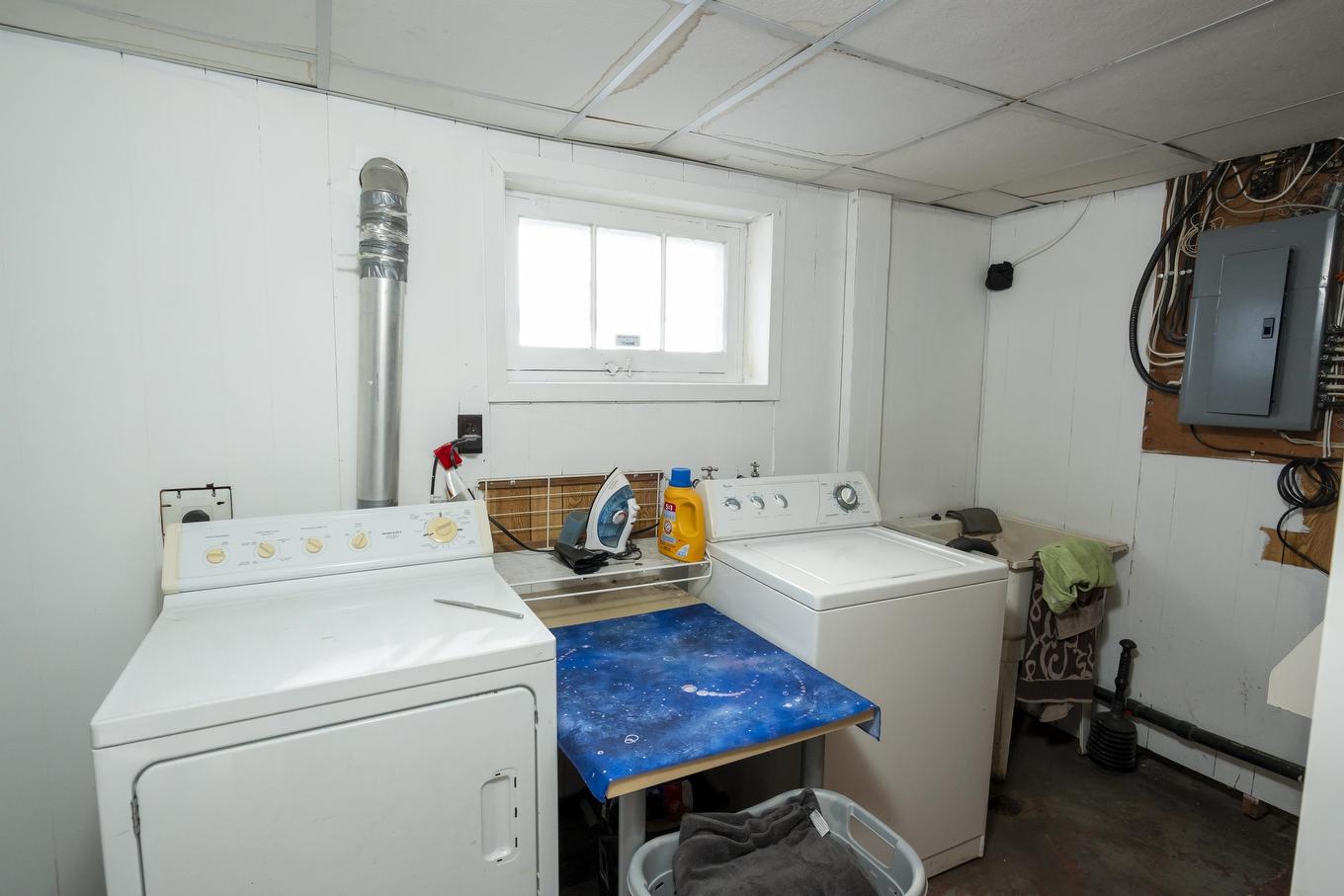 2146 Begin Street E, Thunder Bay, ON