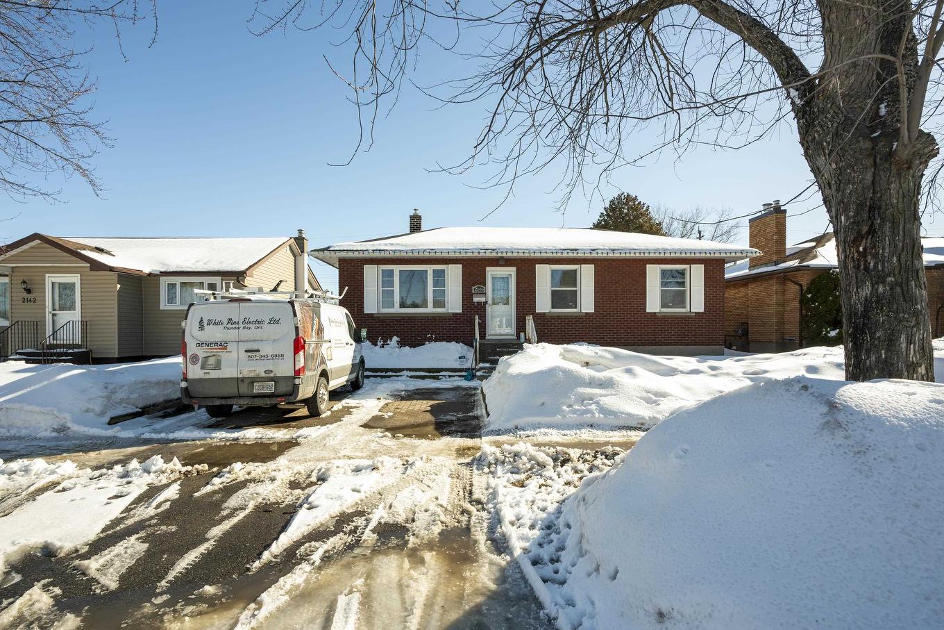 2146 Begin Street E, Thunder Bay, ON