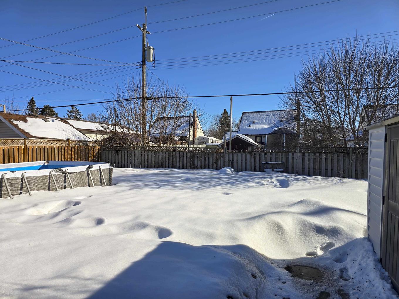 2146 Begin Street E, Thunder Bay, ON