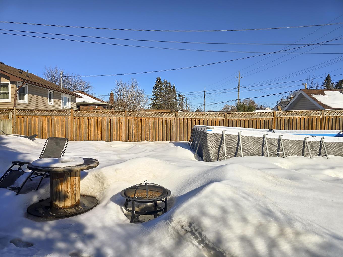 2146 Begin Street E, Thunder Bay, ON