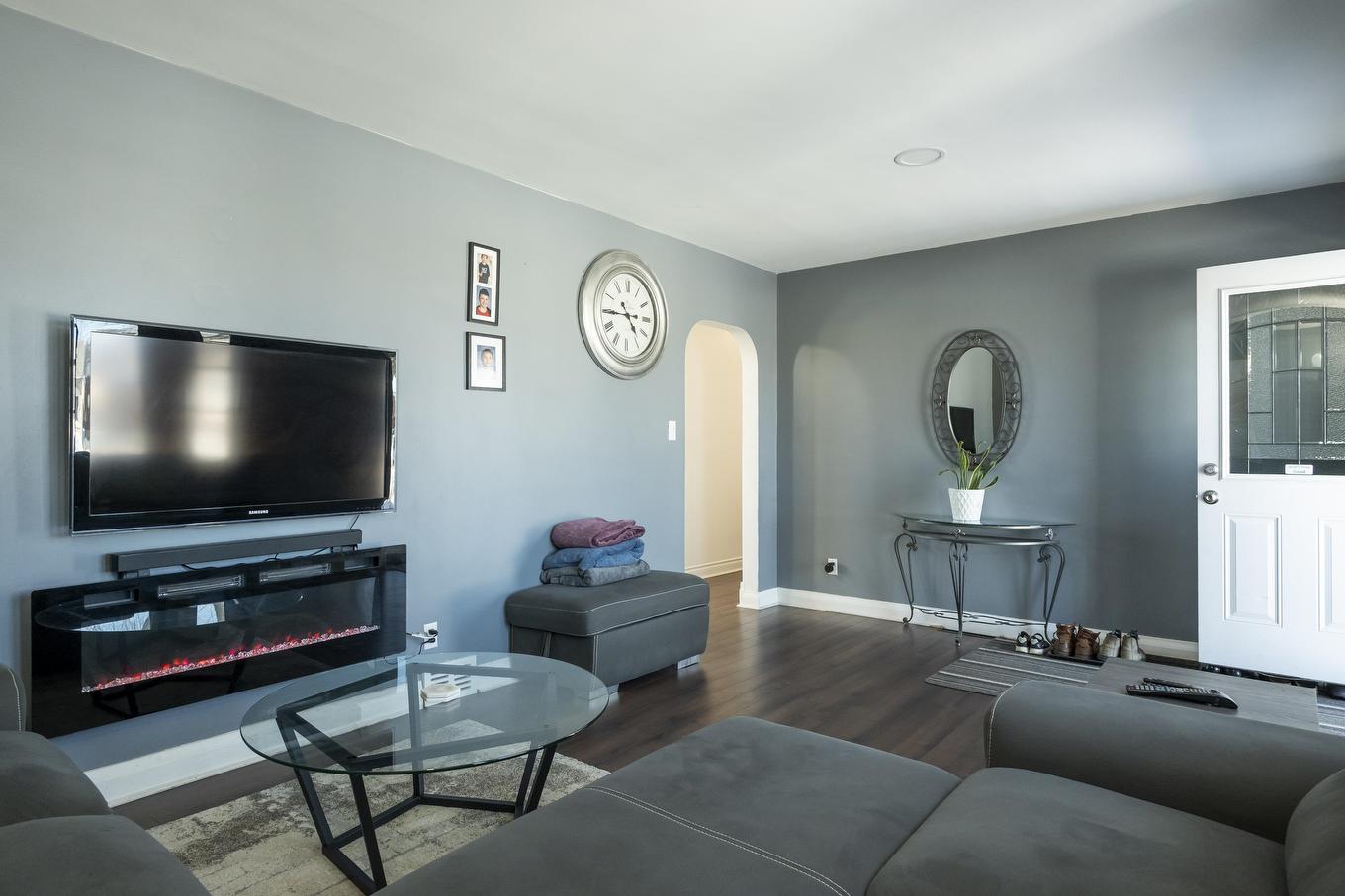 2146 Begin Street E, Thunder Bay, ON