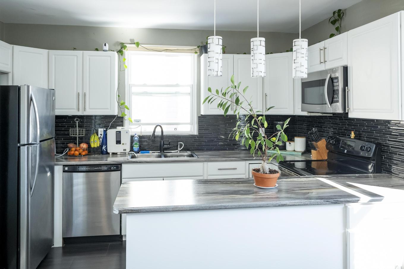 2146 Begin Street E, Thunder Bay, ON