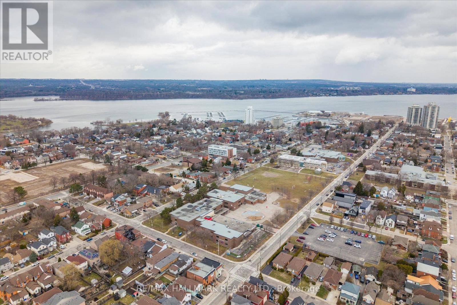 53 Wood Street E, Hamilton, ON - Outdoor With Body Of Water With View