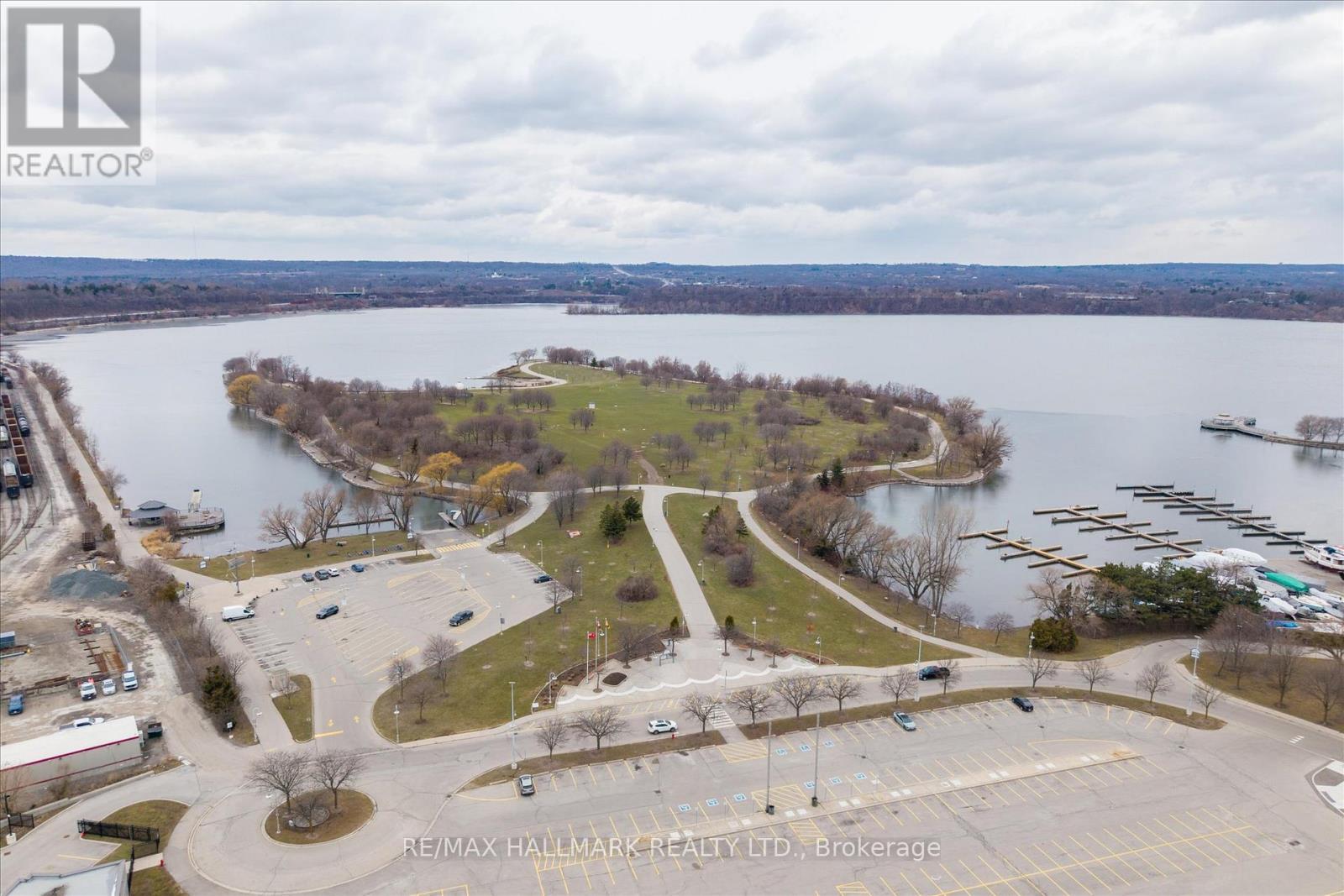 53 Wood Street E, Hamilton, ON - Outdoor With Body Of Water With View