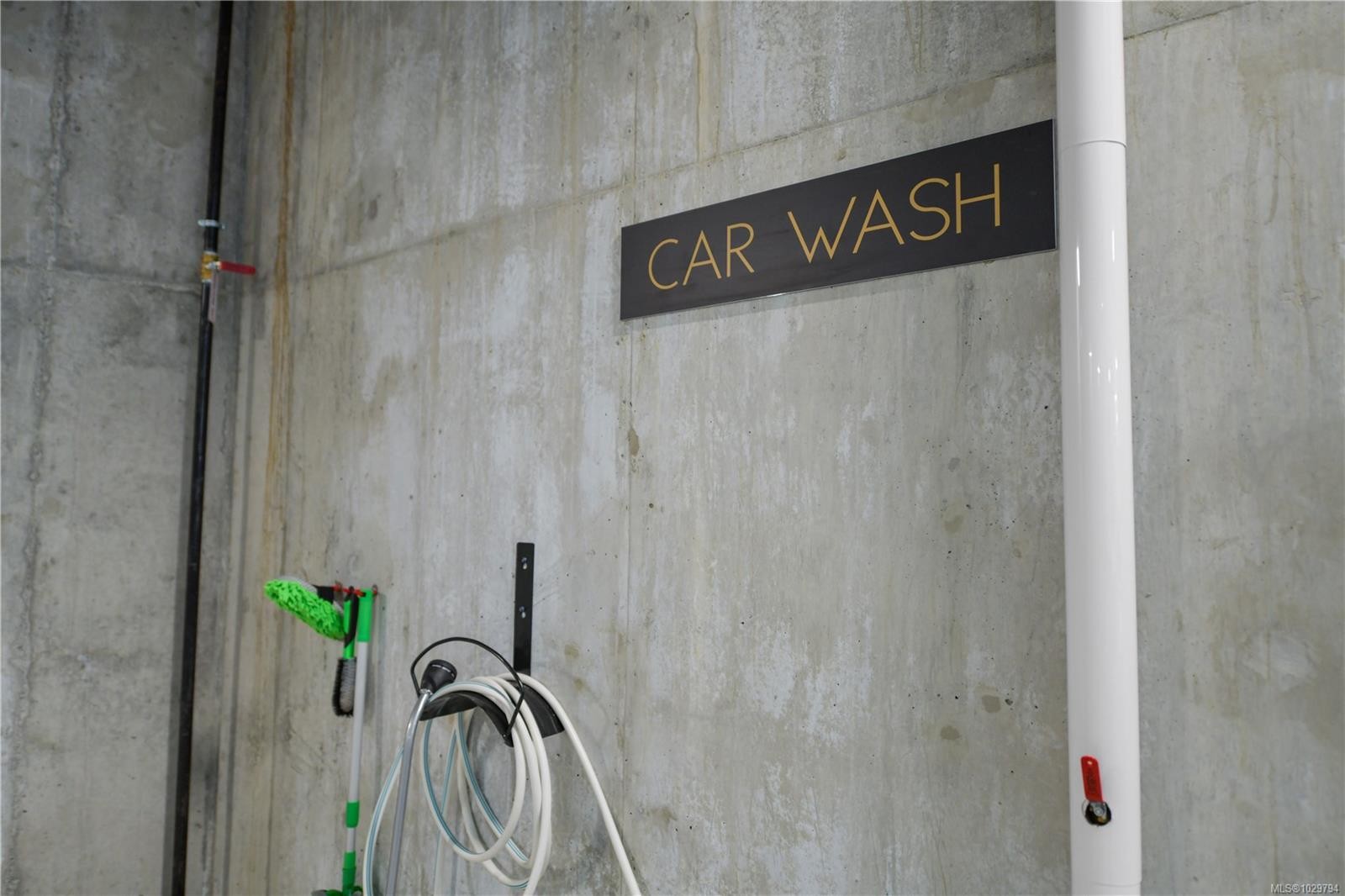 304-1114 Samar Cres, Langford, BC - Indoor Photo Showing Bathroom