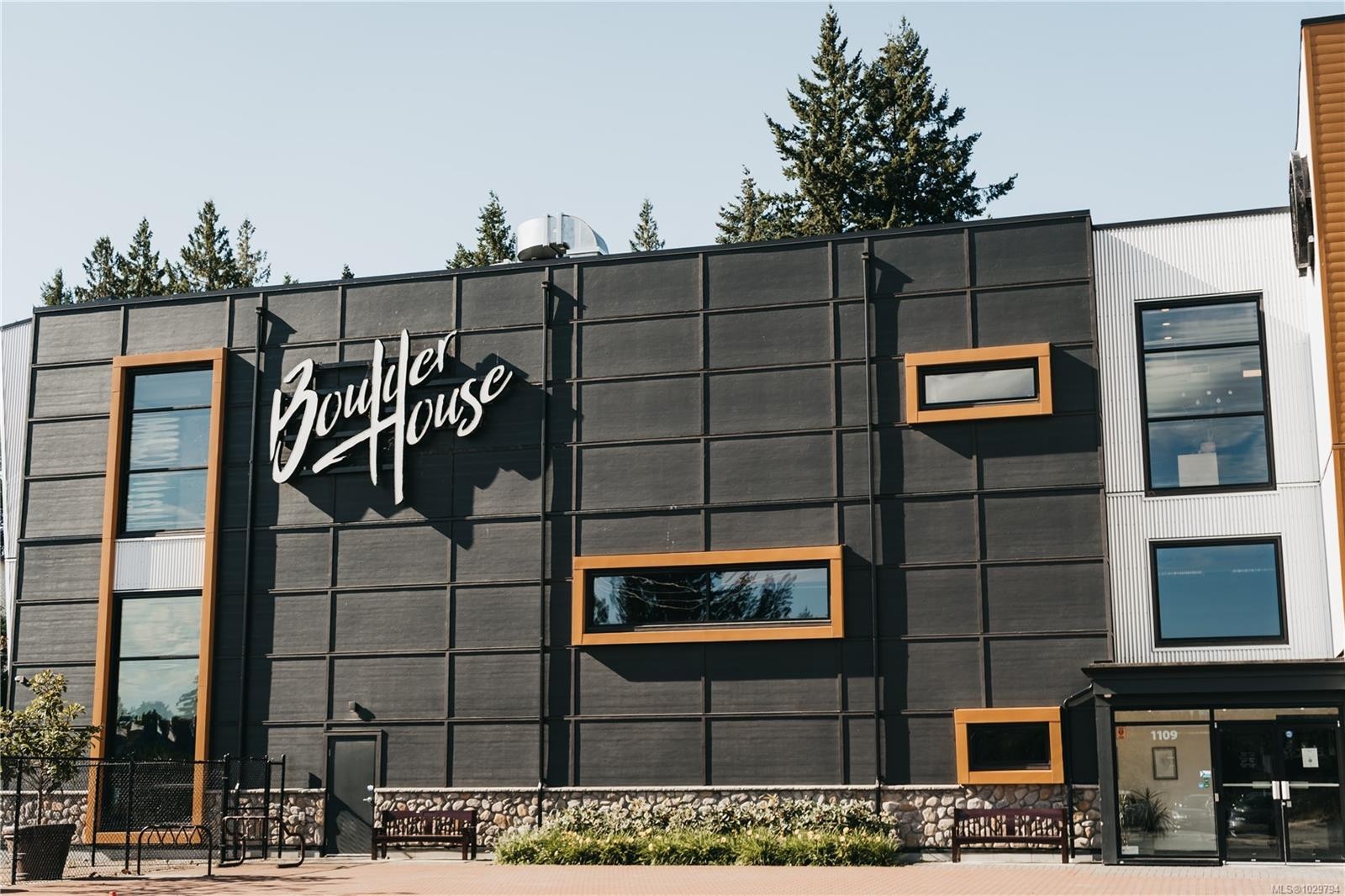 304-1114 Samar Cres, Langford, BC -