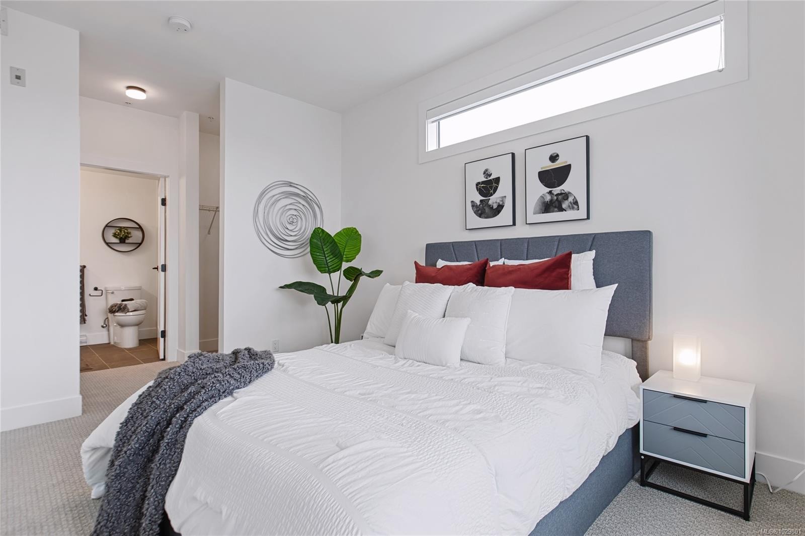 501-1114 Samar Cres, Langford, BC - Indoor Photo Showing Bedroom