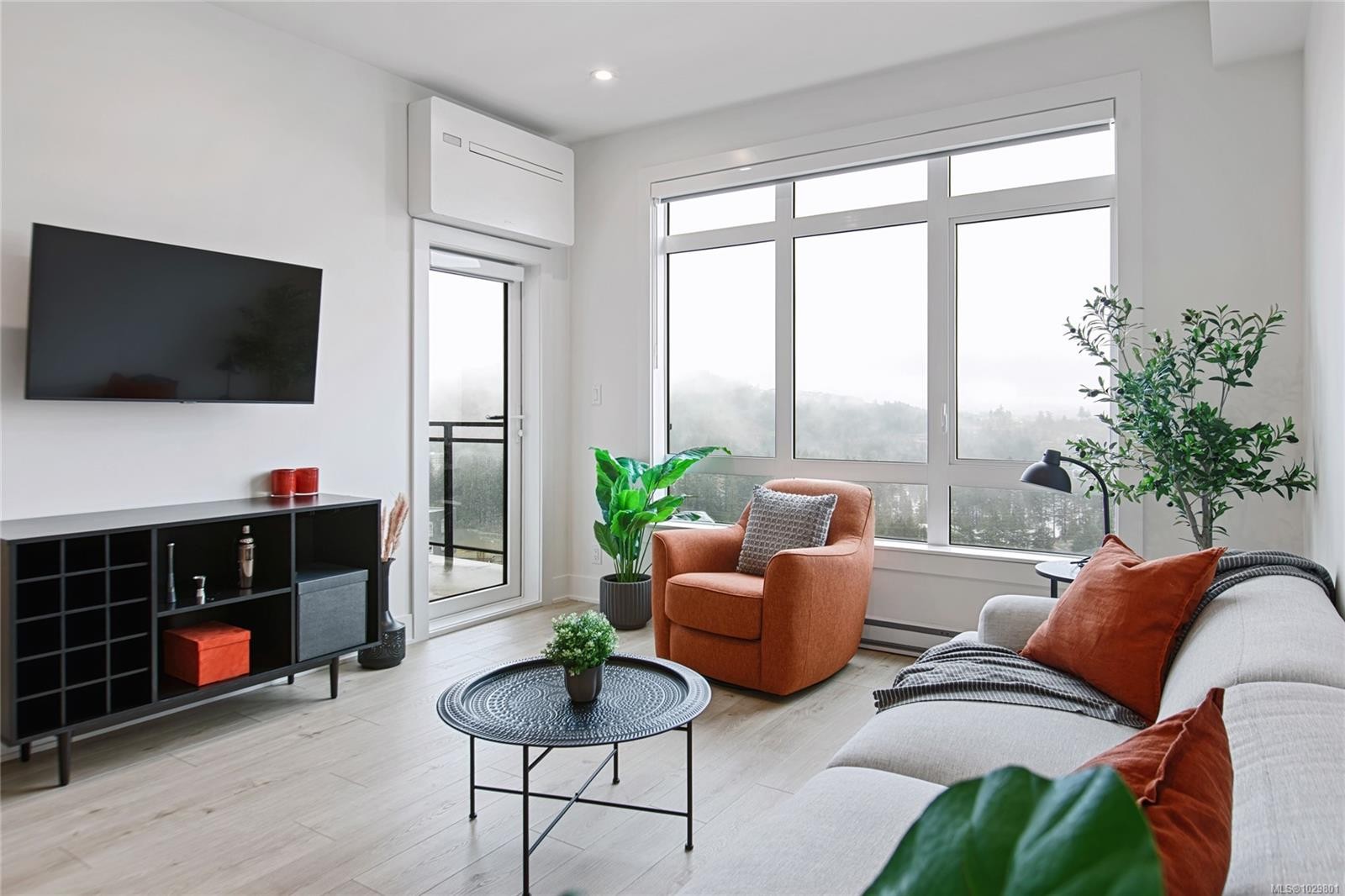 501-1114 Samar Cres, Langford, BC - Indoor Photo Showing Living Room