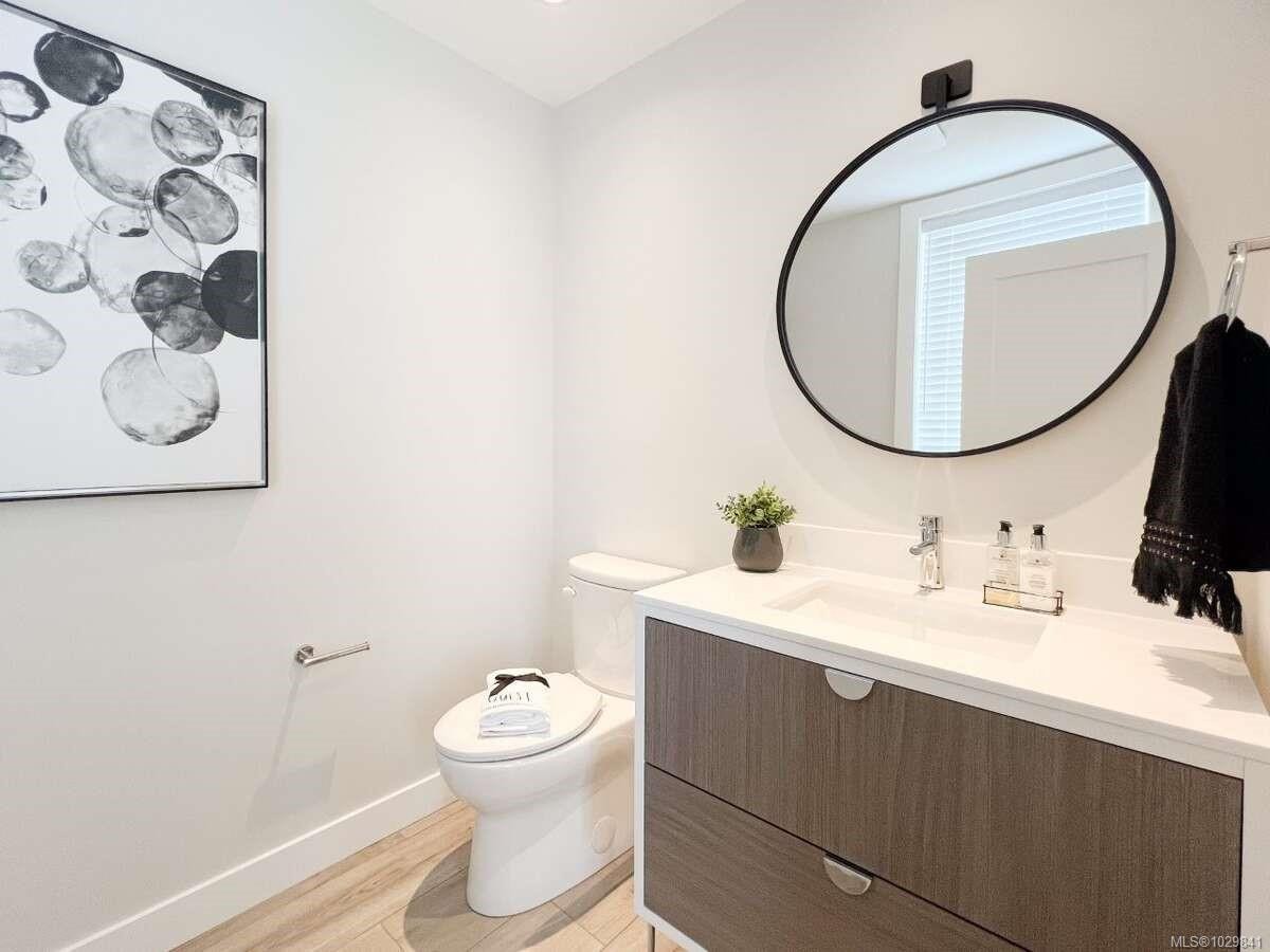 11-2310 Guthrie Rd, Comox, BC