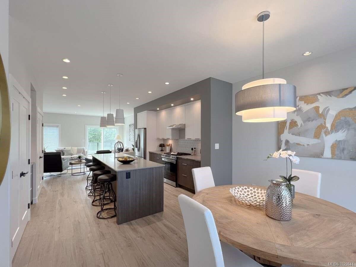 11-2310 Guthrie Rd, Comox, BC