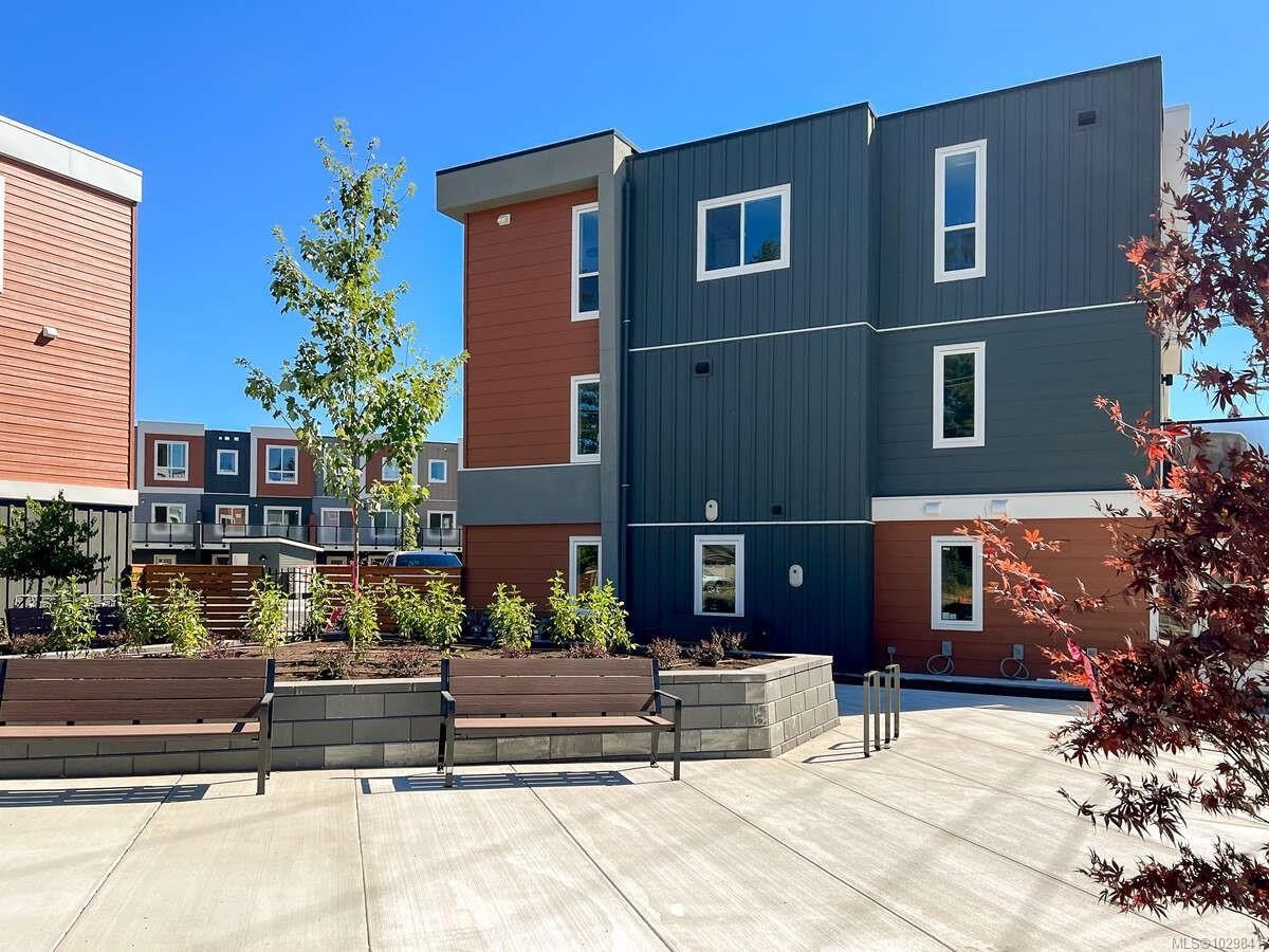 11-2310 Guthrie Rd, Comox, BC