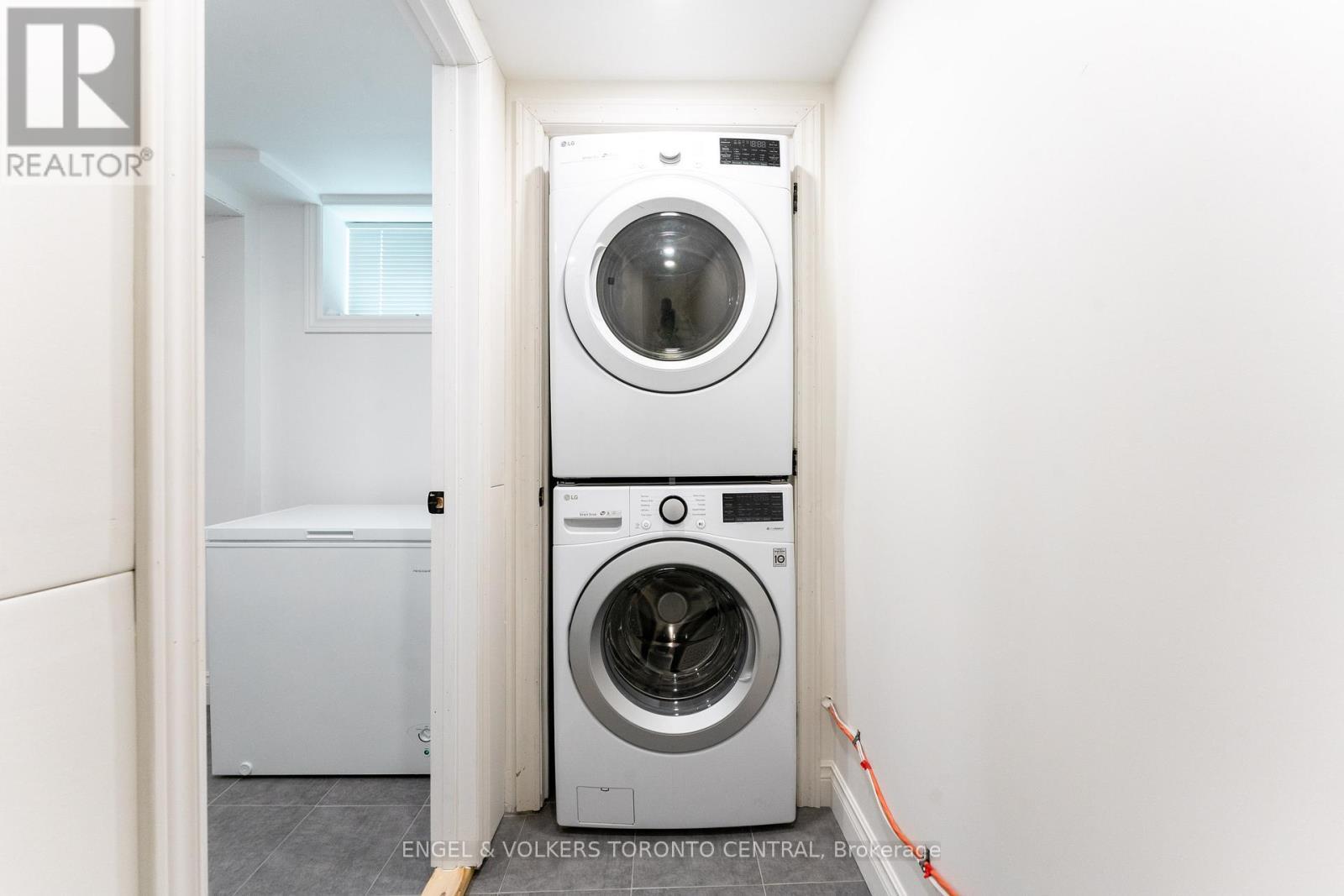 767 Phillip Murray Avenue, Oshawa, ON - Indoor Photo Showing Laundry Room