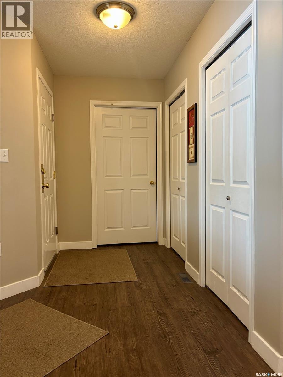 66 Eagle View Way, Elk Ridge, SK - Indoor Photo Showing Other Room