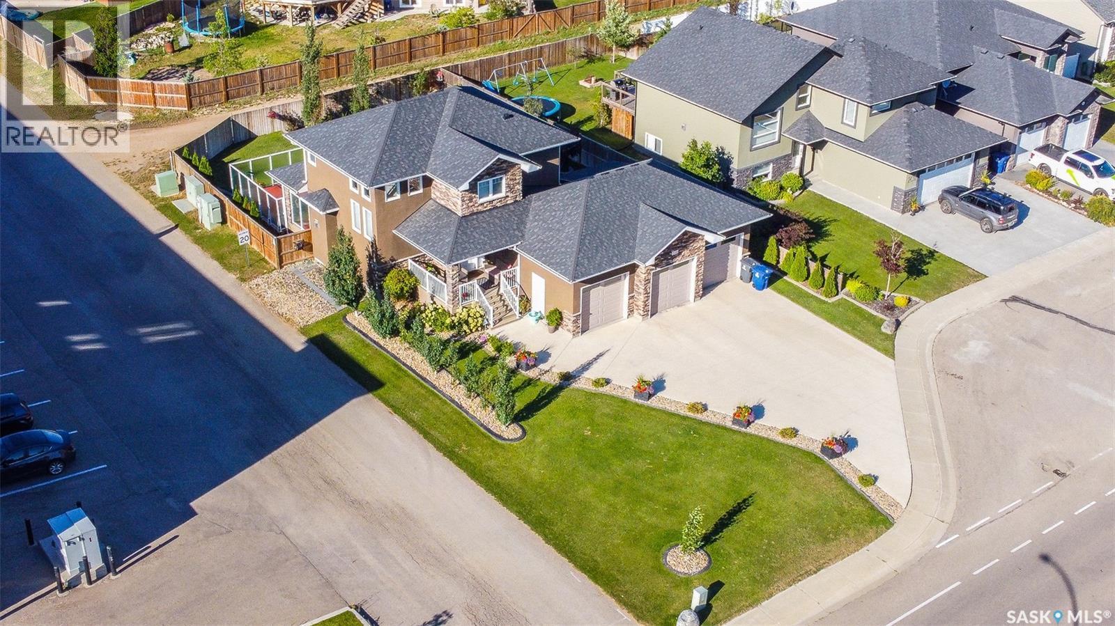 200 Clubhouse Boulevard E, Warman, SK - Outdoor With View