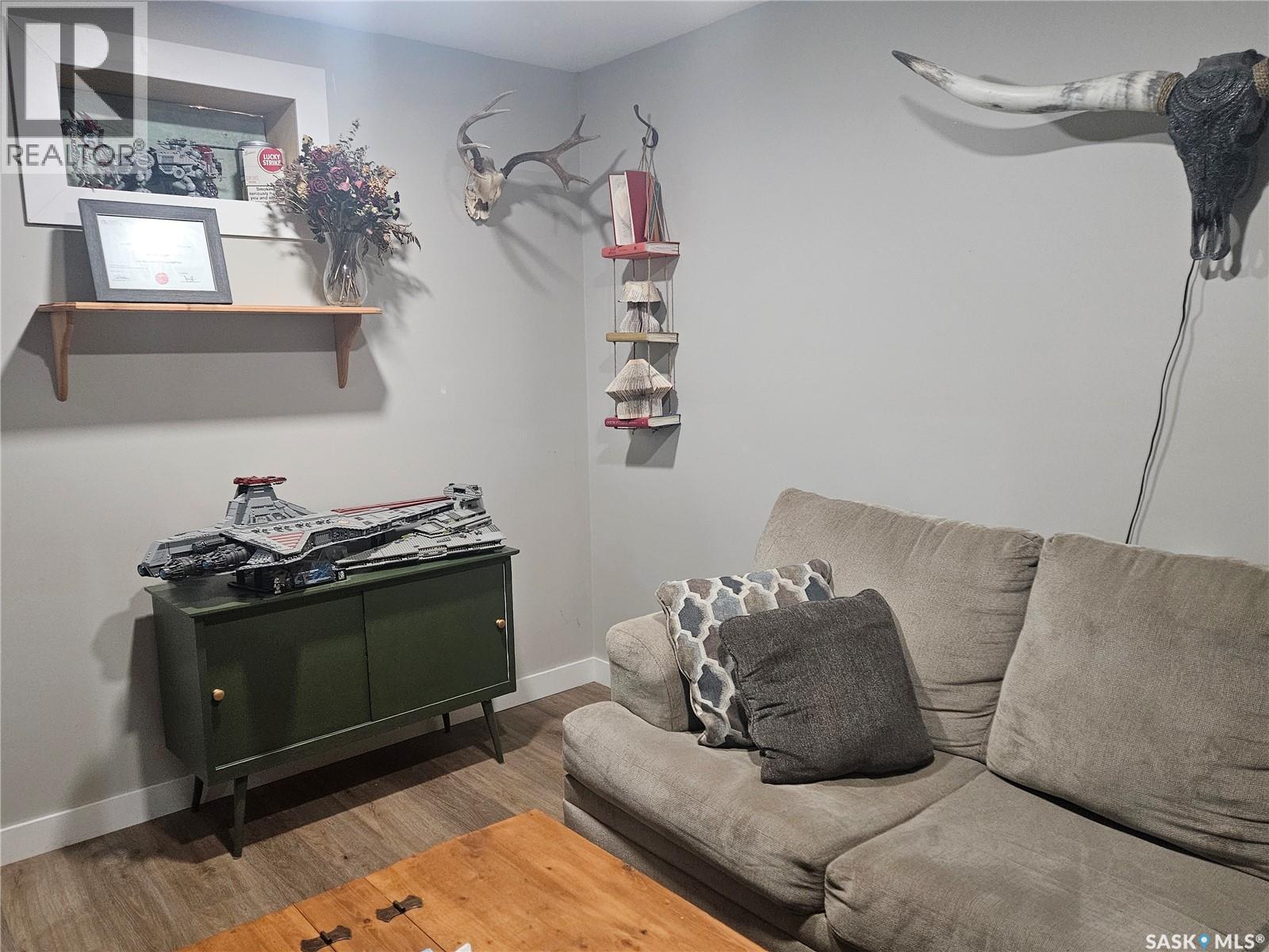 20 15Th Avenue Se, Swift Current, SK - Indoor Photo Showing Other Room