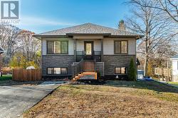 296 CHURCH STREET Penetanguishene, ON L9M 1G5