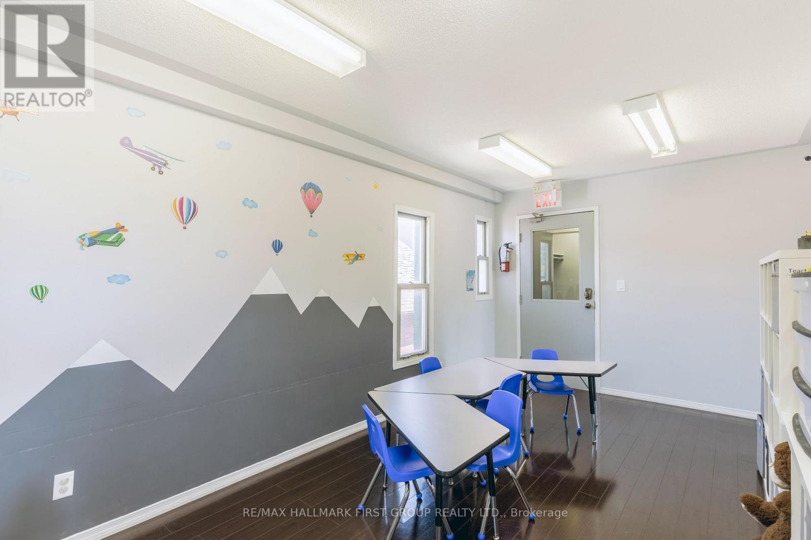 32 Elgin Street E, Oshawa, ON