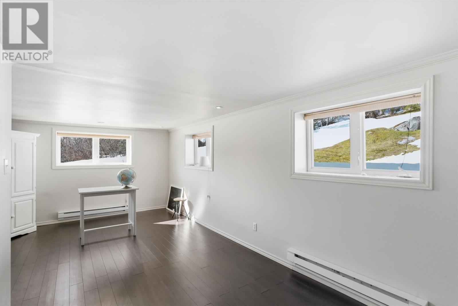 67 Jr Smallwood Boulevard, Gambo, NL - Indoor