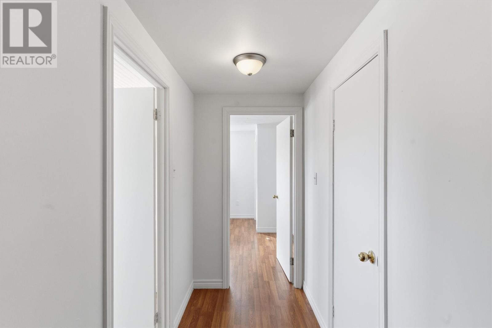 67 Jr Smallwood Boulevard, Gambo, NL - Indoor Photo Showing Other Room