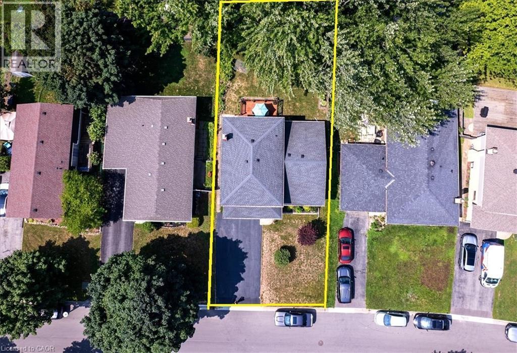 Overhead view of home with approximate boundary lines. - 12 Miller Crescent, Simcoe, ON - Outdoor