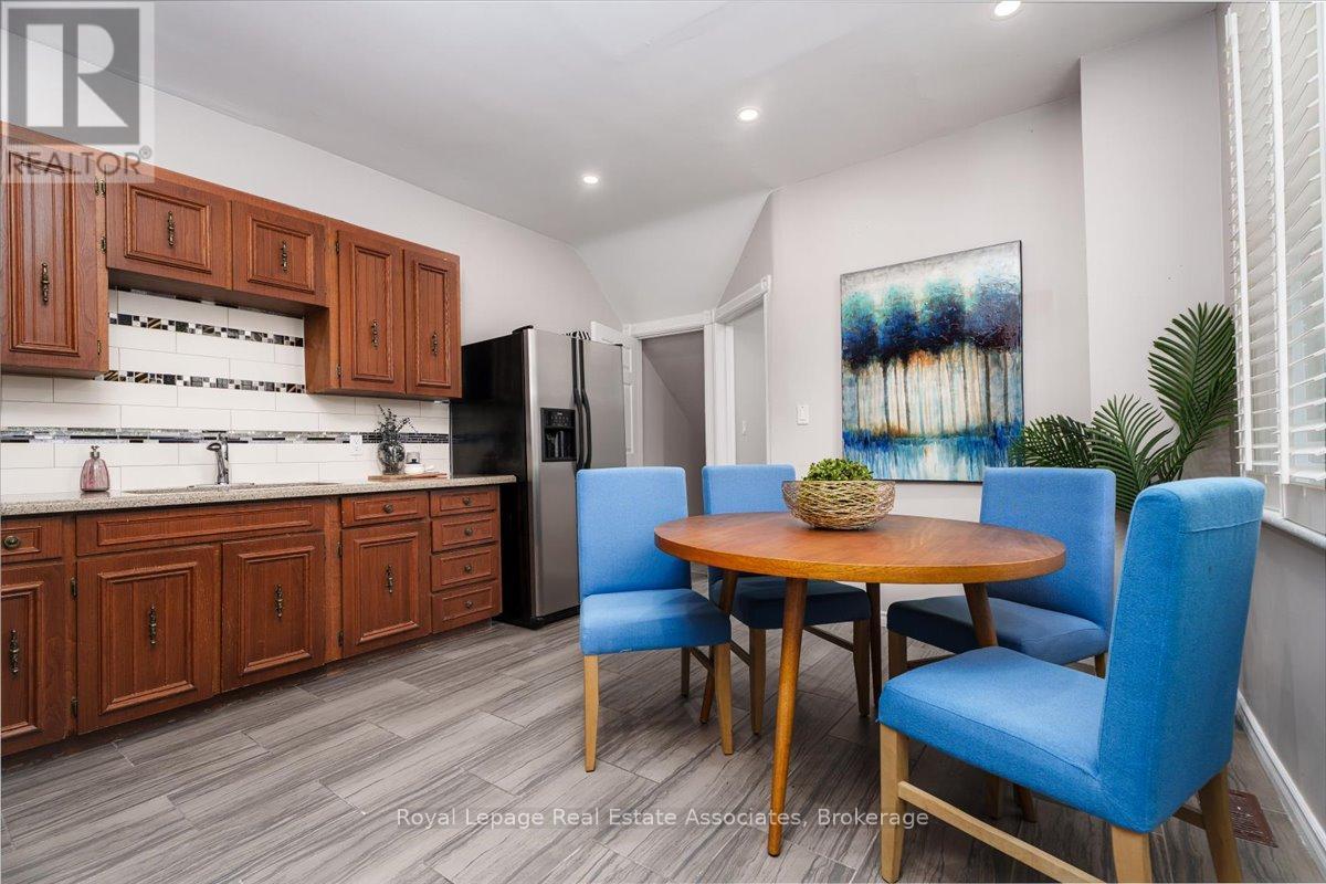 123 Market Street, Hamilton, ON - Indoor