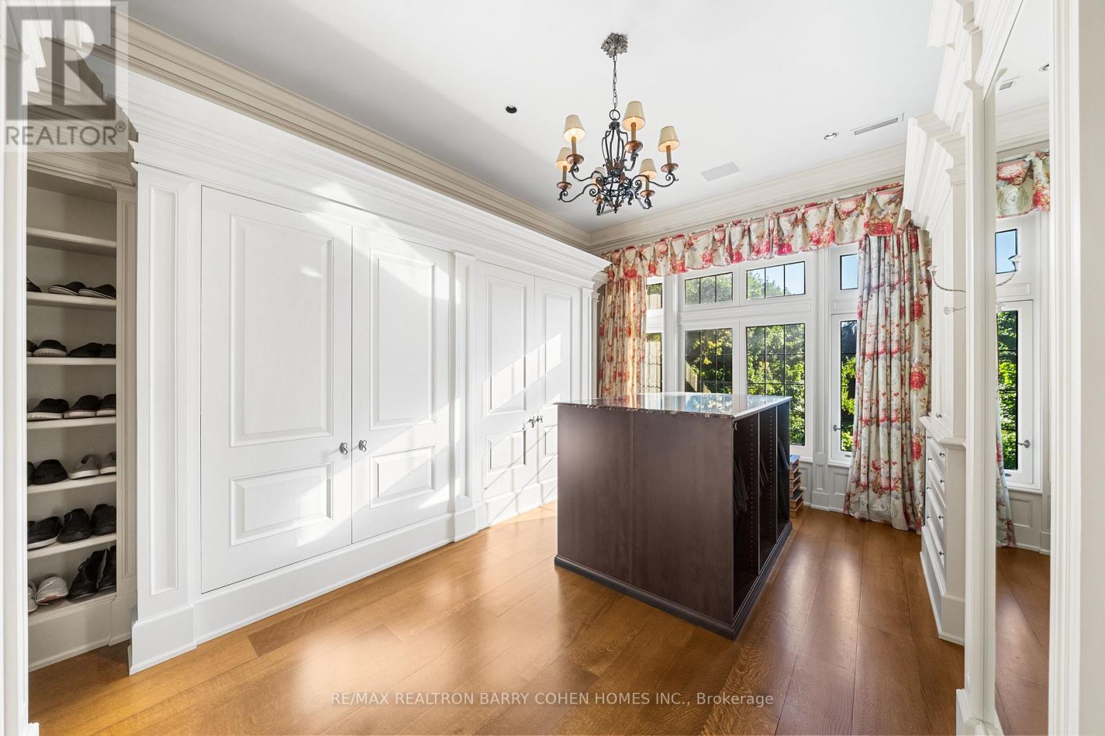 85 The Bridle Path, Toronto, ON - Indoor Photo Showing Other Room