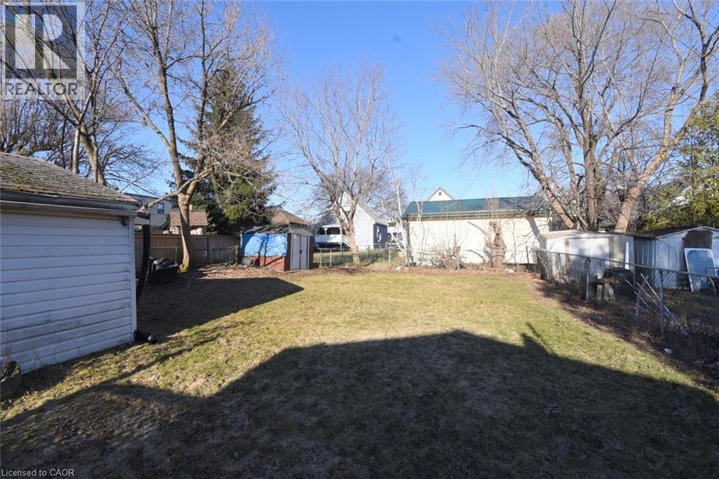 302 East 27Th Street, Hamilton, ON - Outdoor